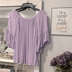 Gorgeous lavender flowy blouse